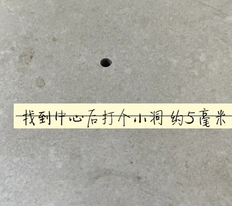 广德瓷砖空鼓维修公司专业解答在瓷砖铺贴过程中，如果砂料搅拌不均匀，将会带来以下问题